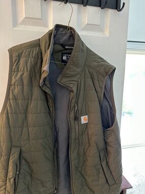 Mens Carharrt Puff Vest